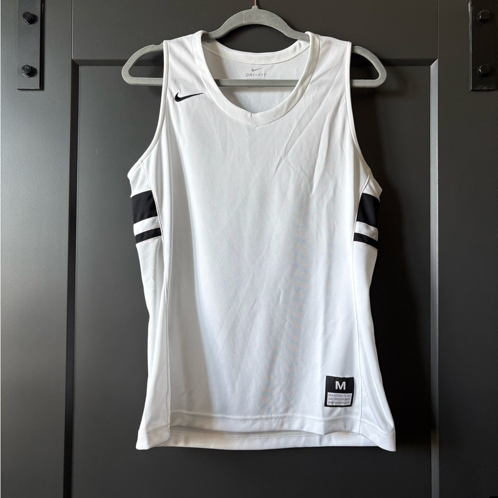 NWT Nike Women’s White and Black Athletic Jersey Tank
